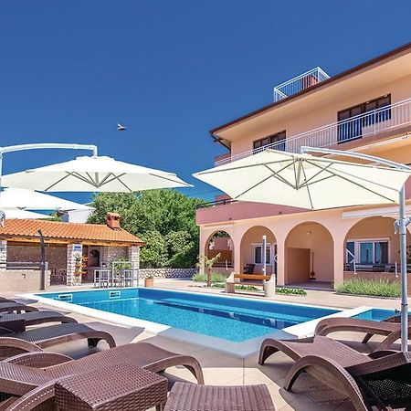 نوفي فينودولسكي Apartments Antolic المظهر الخارجي الصورة