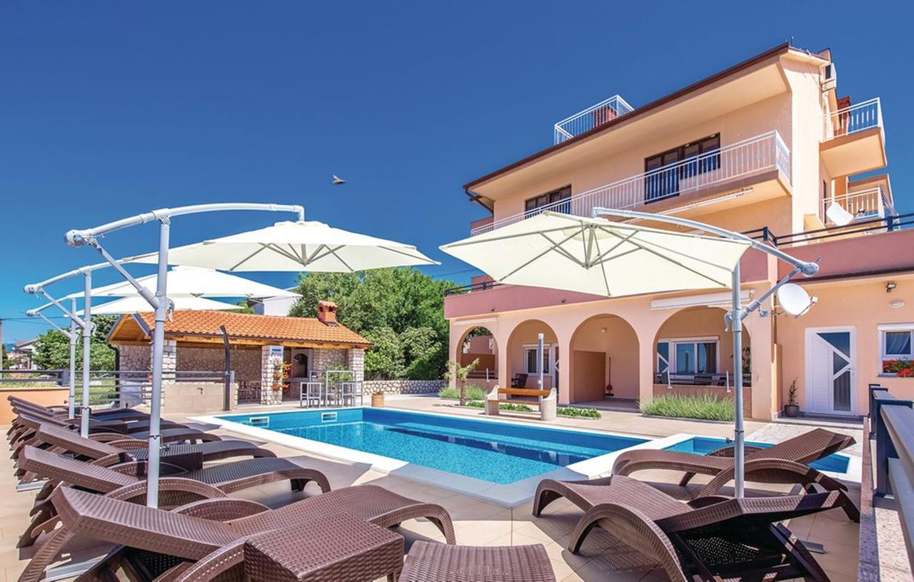 نوفي فينودولسكي Apartments Antolic المظهر الخارجي الصورة